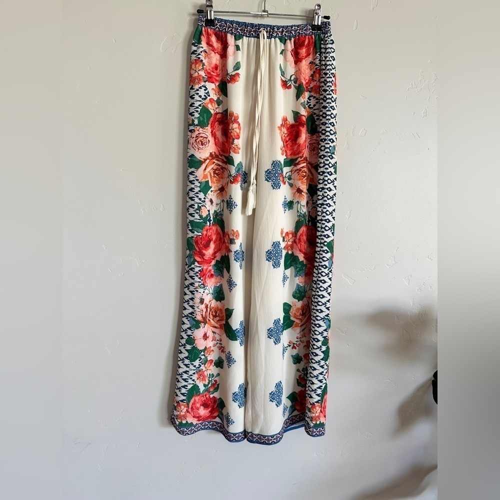 Flying tomato wide leg floral pants size Small